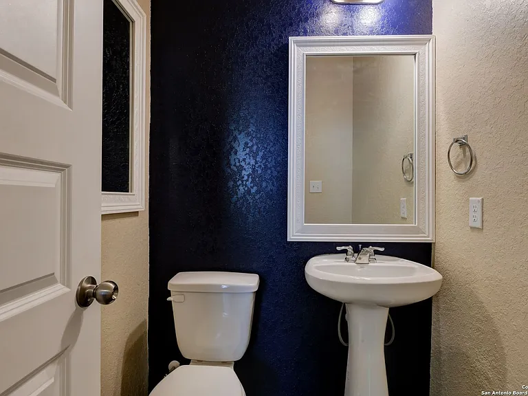 3931 Somers Crst — Photo 9