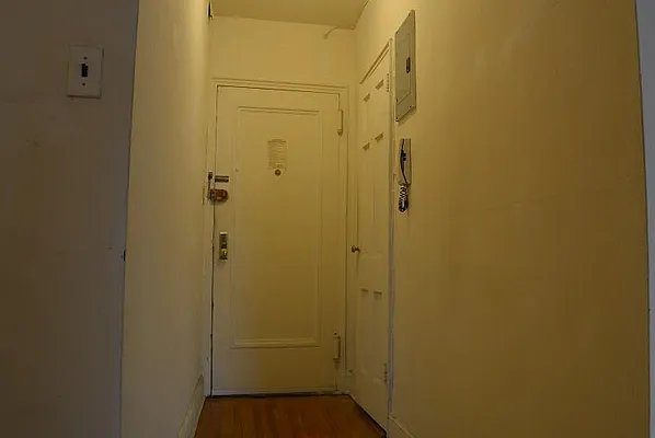 Rented by David Hirsch, LREB | media 8