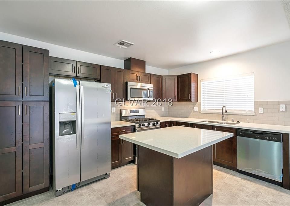 1st image of 701 Sportsman Dr