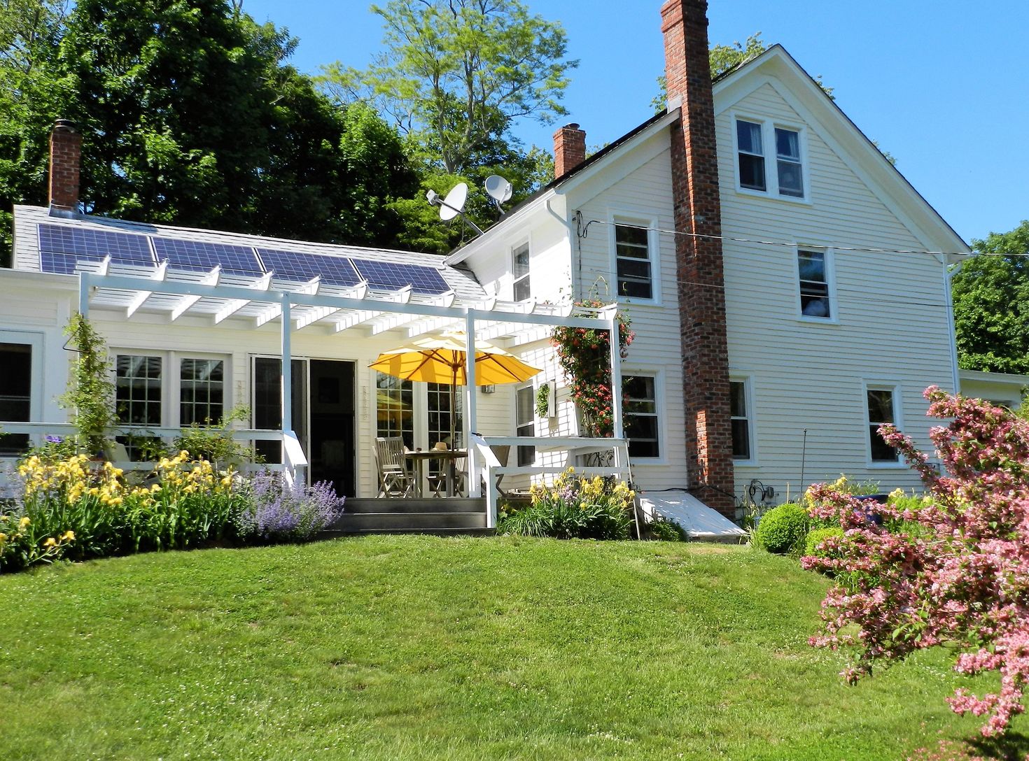  Dining Veranda