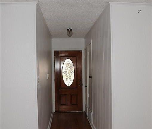 3rd image of 5708 Burton Ave
