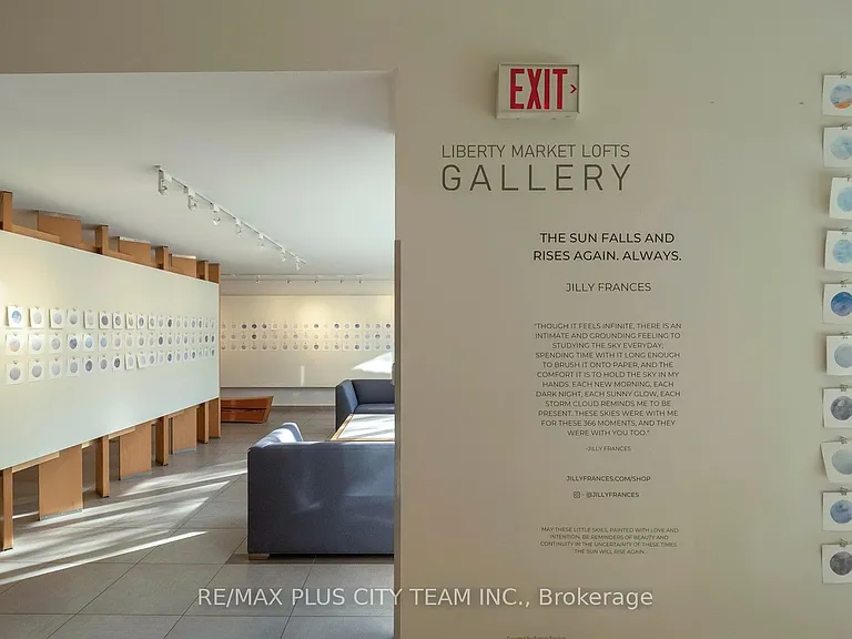 5 Hanna Ave #434 — Photo 31