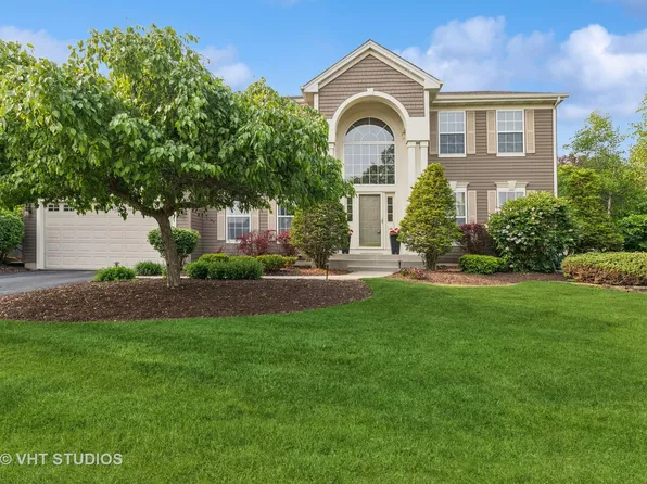 36932 N Fernview Ln, Lake Villa, IL 60046