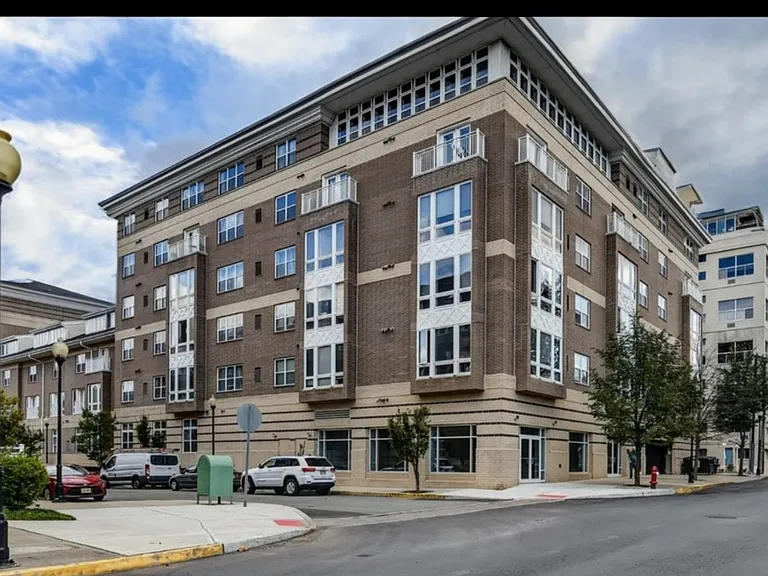 358 Rector St #217E — Photo 17