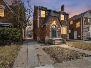 16642 Monte Vista St, Detroit, MI 48221