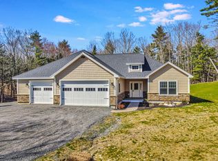 44 Keenan Dr, Sidney, ME 04330
