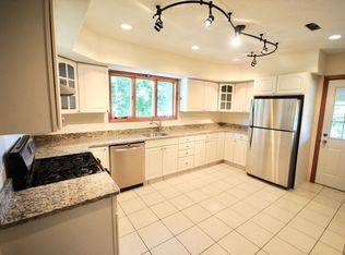 13 Taylor St #1A, Medford, MA 02155