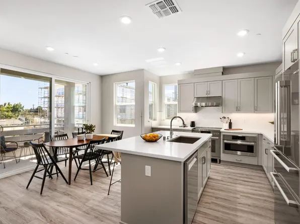 1303 Barbet Cir #3, Sunnyvale, CA 94087
