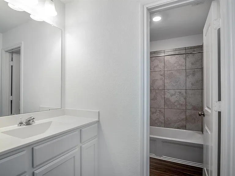23741 Woodgreen Terrace Dr — Photo 24