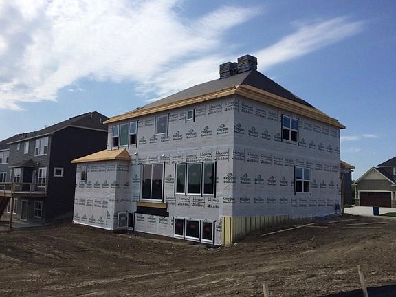 2nd image of 5780 Peony Ct N