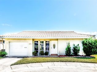 10617 Sandalwood Ct N, Pinellas Park, FL 33782