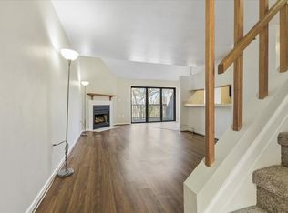 3317 Forest Ridge Rd, Roanoke, VA 24018