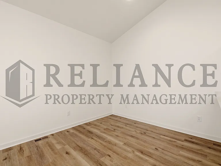 5259 N Pinecrest St — Photo 16