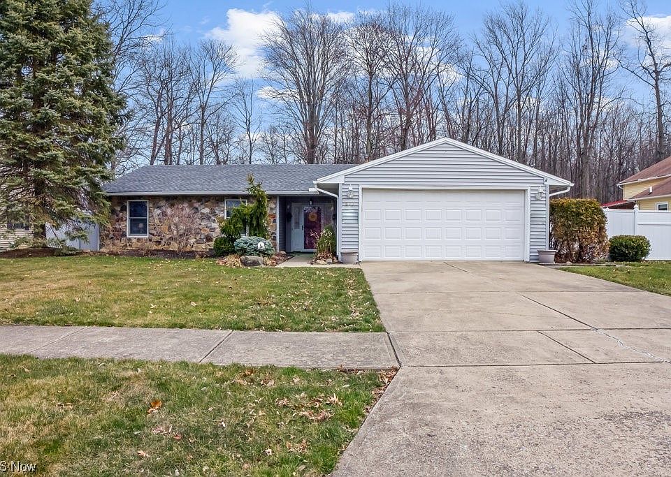 1st image of 613 Morris Dr