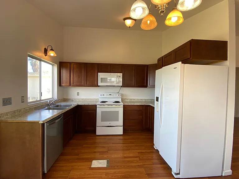 68-3692 Kimo Nui St — Photo 5