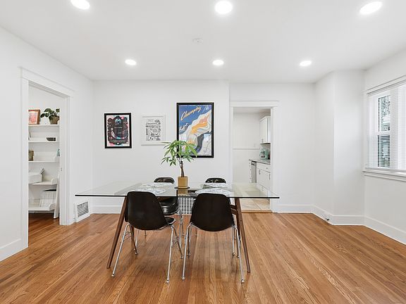 5th image of 2864 Fowler Ave
