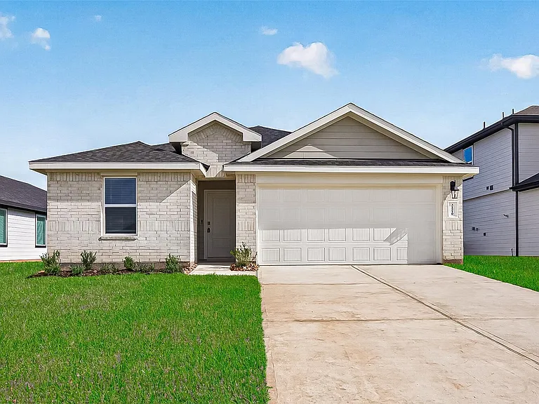31210 Carmelas Landing Dr — Photo 1