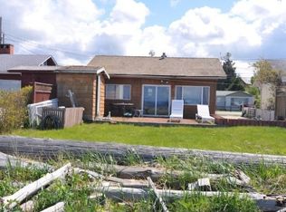 7537 Birch Bay Dr, Blaine, WA 98230