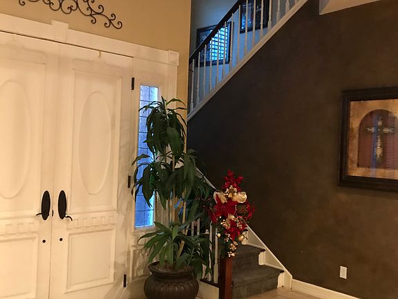 3rd image of 6000 Ponderosa Dr