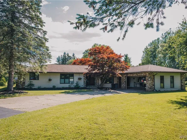 728 Four Rod Rd, Alden, NY 14004