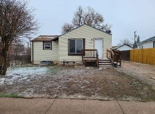 2528 E 10th St, Cheyenne, WY 82001