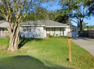430 Bellview St, River Ridge, LA 70123