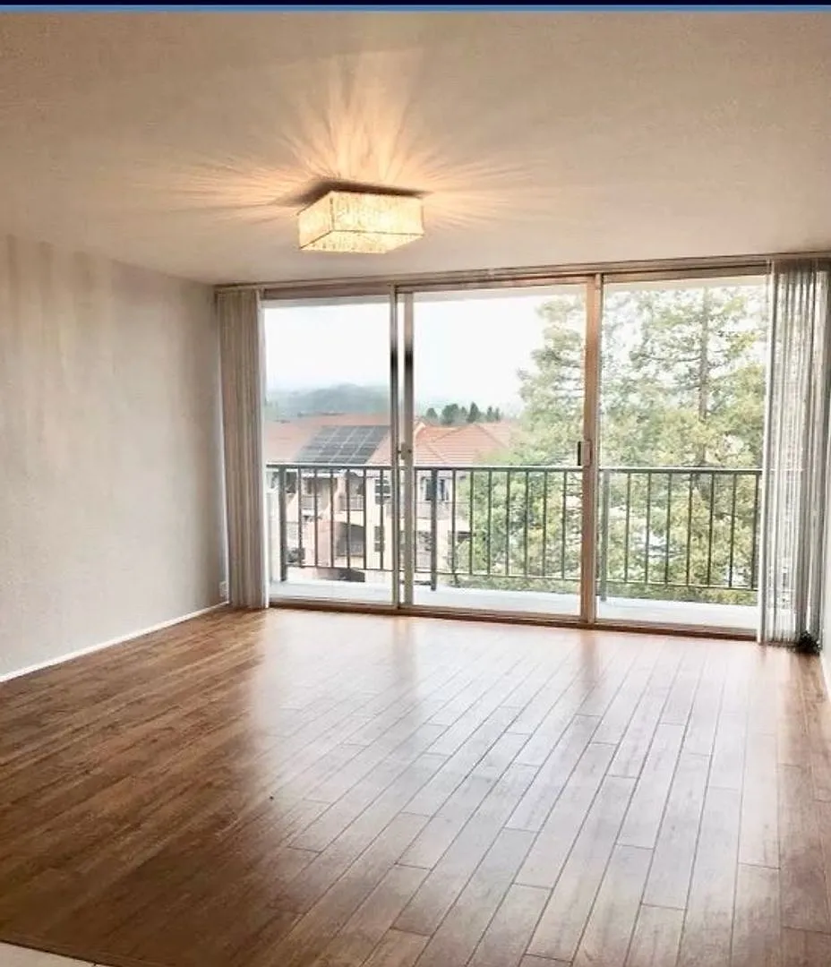 Recent Rent Decrease on this Gorgeous One Bedroom One bath Condo In Fremont! — Photo 1
