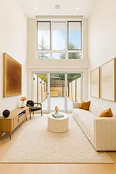 Living room thumbnail