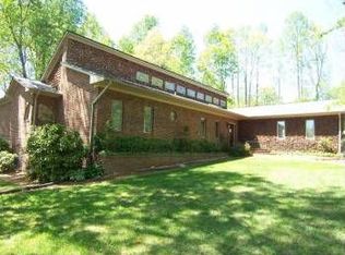1408 Covered Wagon Rd, Mc Leansville, NC 27301