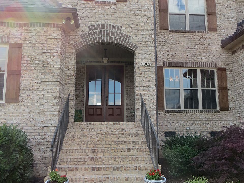 1st image of 8802 Sawtooth Ct