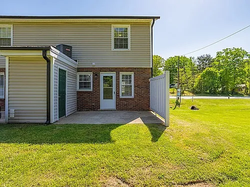 500 Spicewood Dr Photo 1