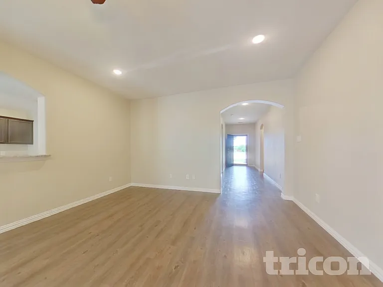 101 Cornell Ave — Photo 3