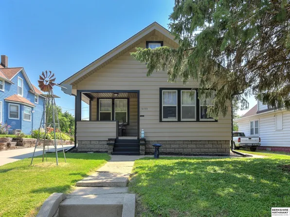 3133 S 17th St, Omaha, NE 68108