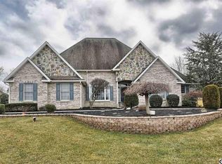 14 Makenzee Dr, Carlisle, PA 17015