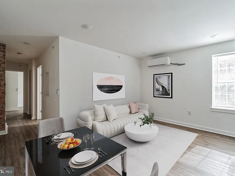 407 S 42nd St #3B — Photo 4