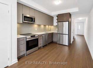 28 Turtle Island Rd, Toronto, ON M6A 2L6