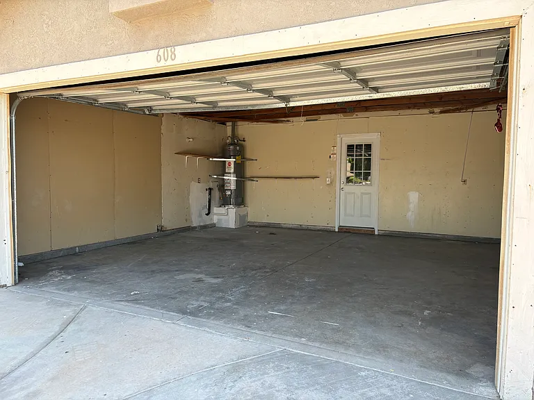 608 C Quiroz St — Photo 37