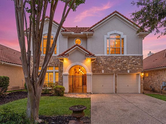 2nd image of 15321 Interlachen Dr