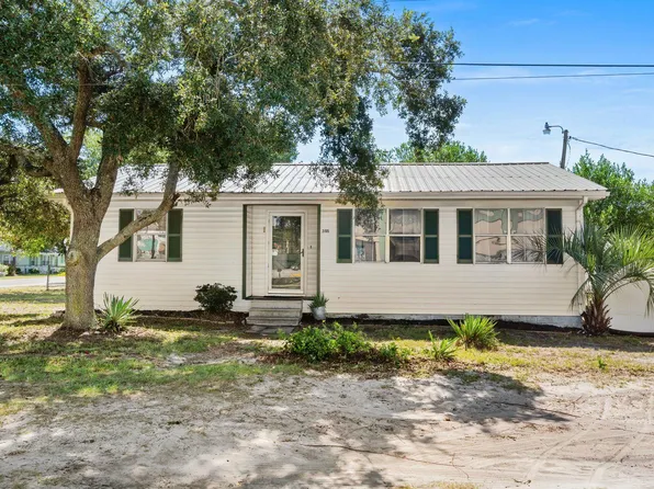 2705 Madison Dr., North Myrtle Beach, SC 29582