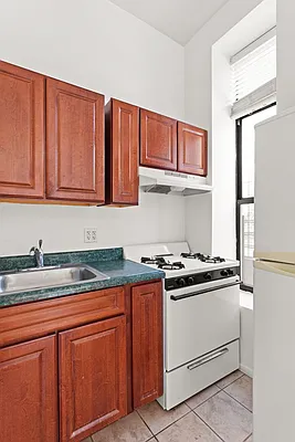 Rented by Compass | media 4