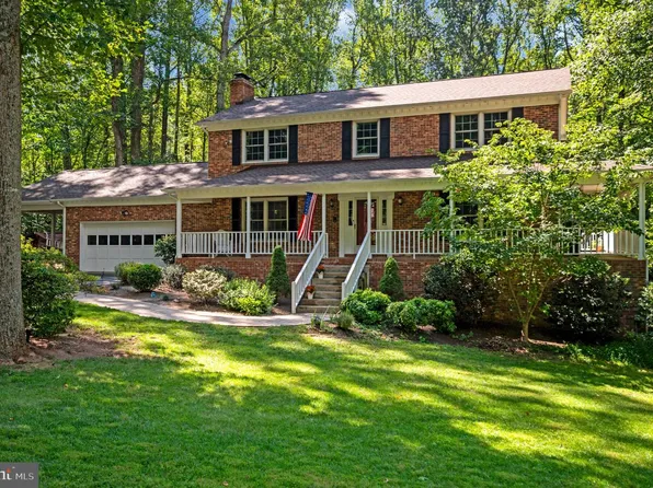 3 Franklin St, Stafford, VA 22556
