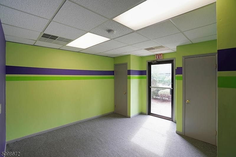 2nd image of 31 Mountain Ave Building R
