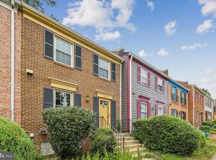 2610 Windbreak Dr, Alexandria, VA 22306