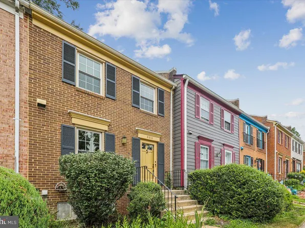 2610 Windbreak Dr, Alexandria, VA 22306