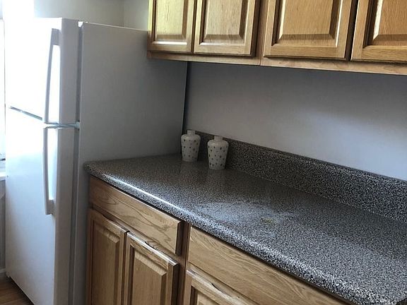 2nd image of 730 E 236th St APT 3J