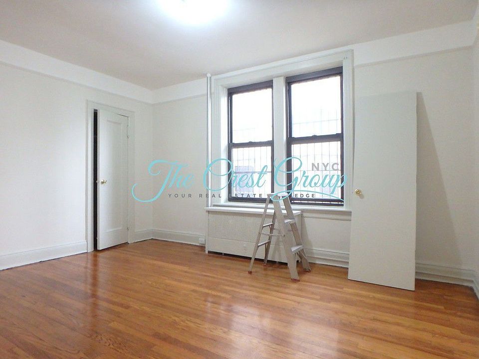 2nd image of 4305 65th St APT A8