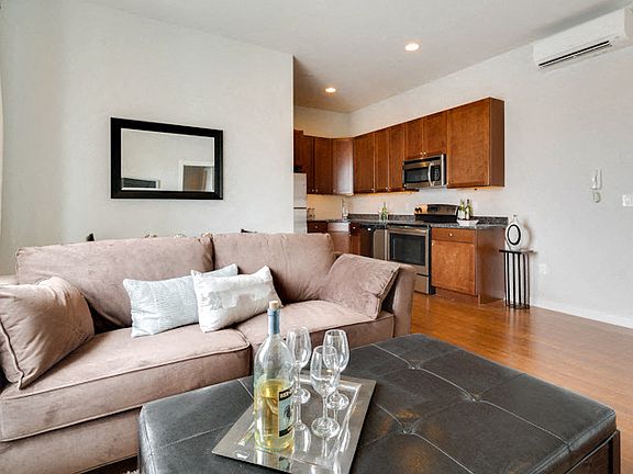 3221 Spring Garden Street Living Room 4