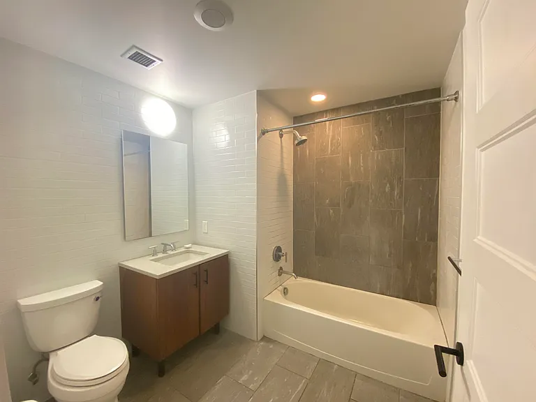 10 Provost St #315 — Photo 11