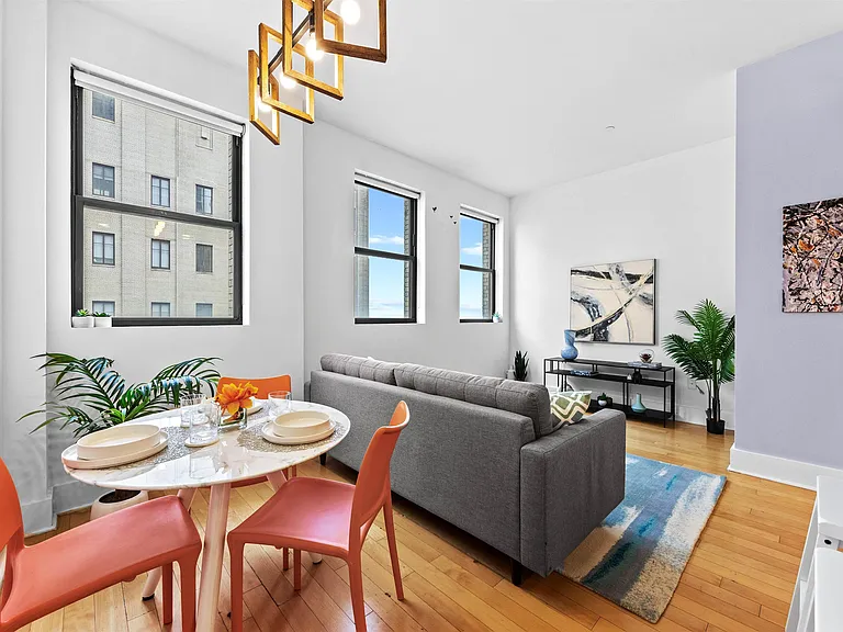 4 Beacon Way #1511R — Photo 4