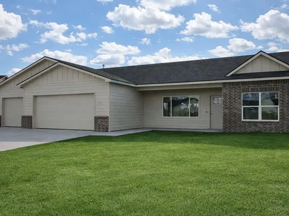 1145 Trek Cir, Goddard, KS 67052